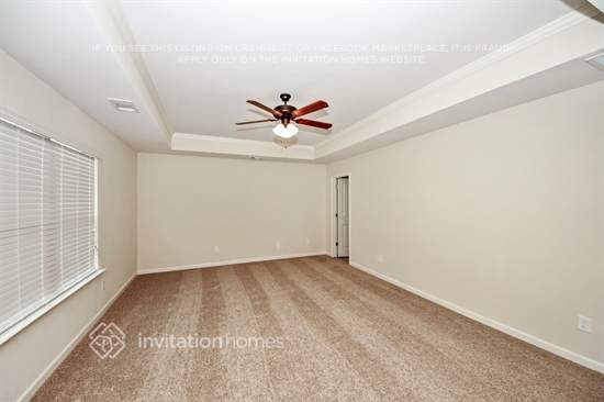Building Photo - 4112 Oak Field Dr