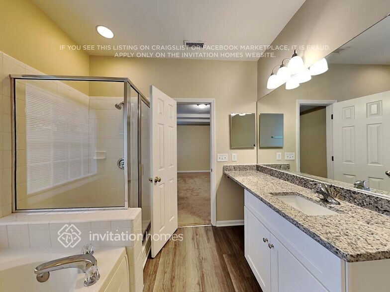 Building Photo - 1311 Snyder St