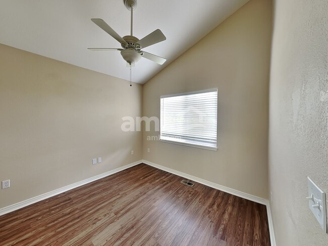 Building Photo - 4244 Lark Sparrow St