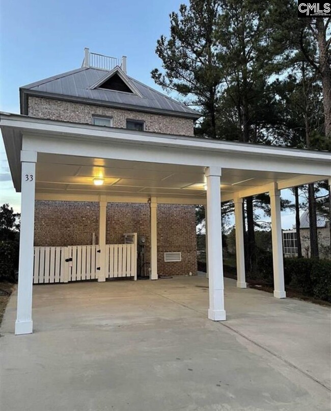 Building Photo - 33 Golden Spur Ln