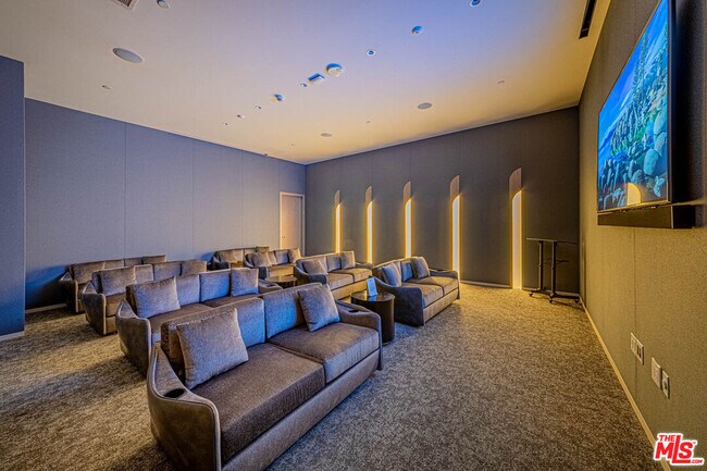 Building Photo - 877 Francisco St