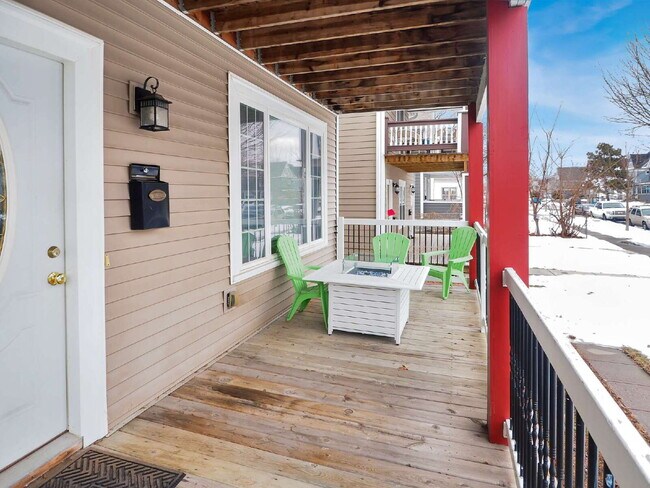 Building Photo - Gorgeous 3 BR FURNISHED Lower-Level Duplex
