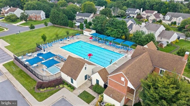Building Photo - 7014 Allington Manor Cir E