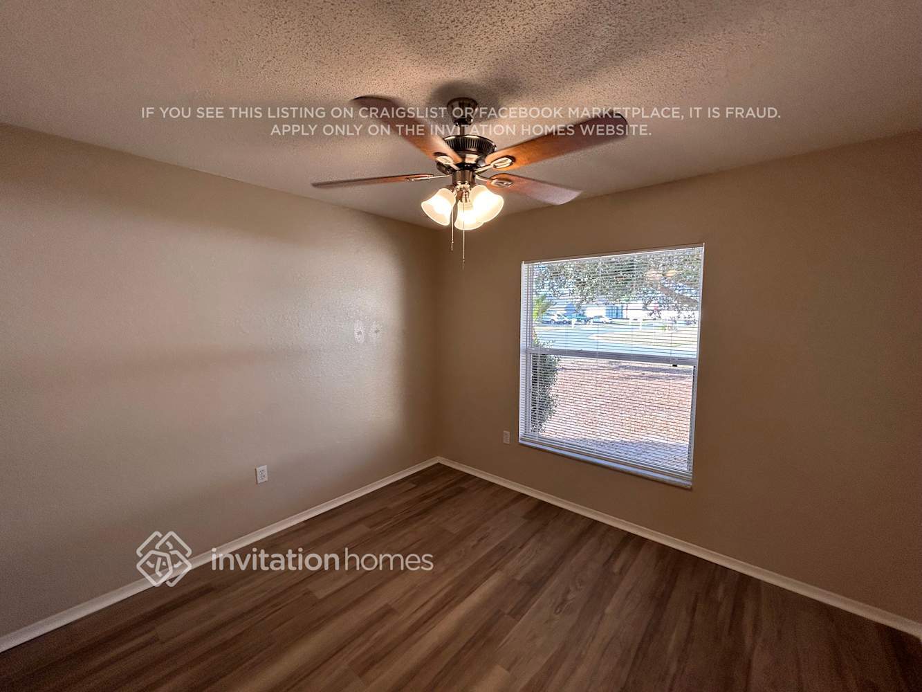 Building Photo - 122 Oak Run Dr