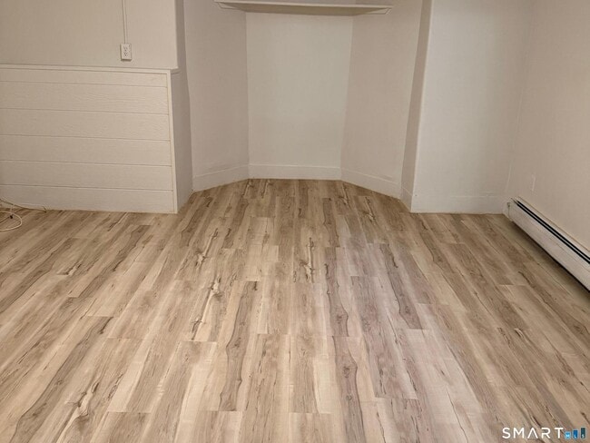 Building Photo - 17 1st Ave