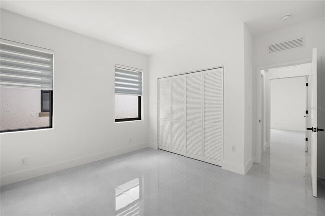 Building Photo - 6337 Chorus Dr