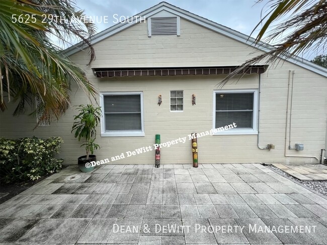 Building Photo - Gulfport 2/2 - SFH for Rent | Steps away f...