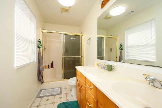 Building Photo - Great home in Chapel Hill!