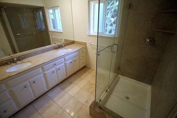 Building Photo - 28614 Coveridge Dr