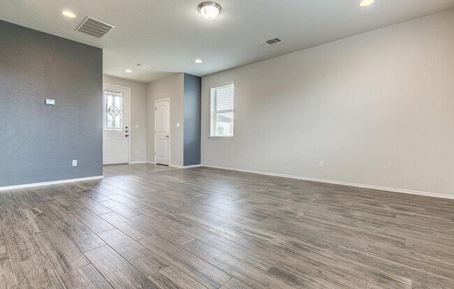 Building Photo - 17324 Brittle Ln
