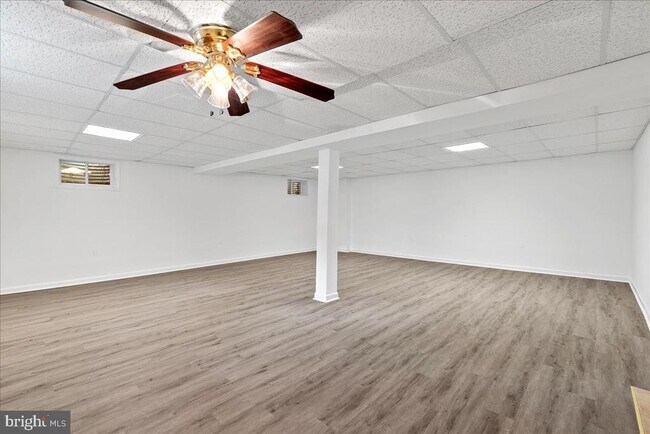 Building Photo - 919 Ednor Rd