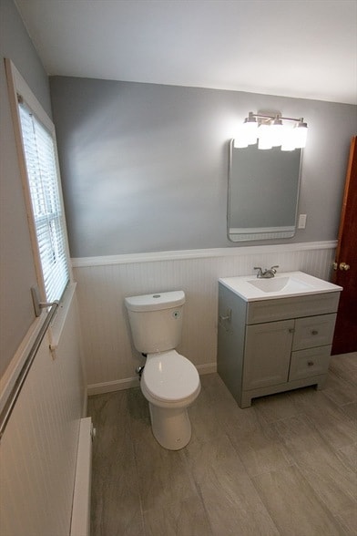 Building Photo - 87 Auburn St