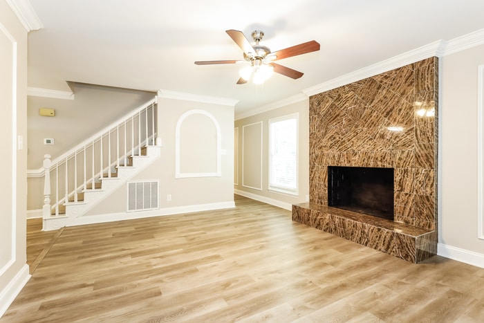 Building Photo - 3520 Hickory Nut Ct