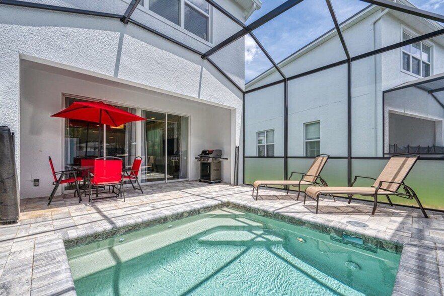 Building Photo - 17444 Hidden Forest Dr