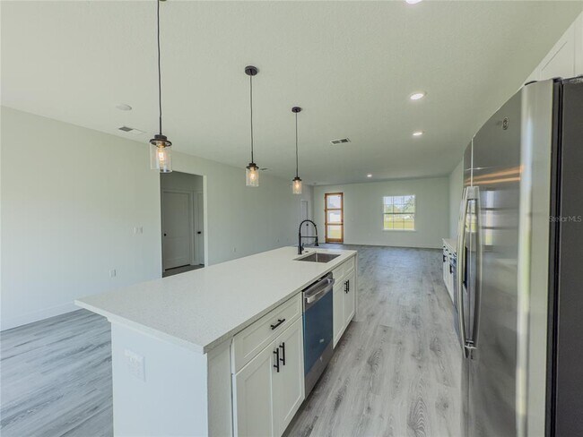 Building Photo - 1686 SW 162nd St