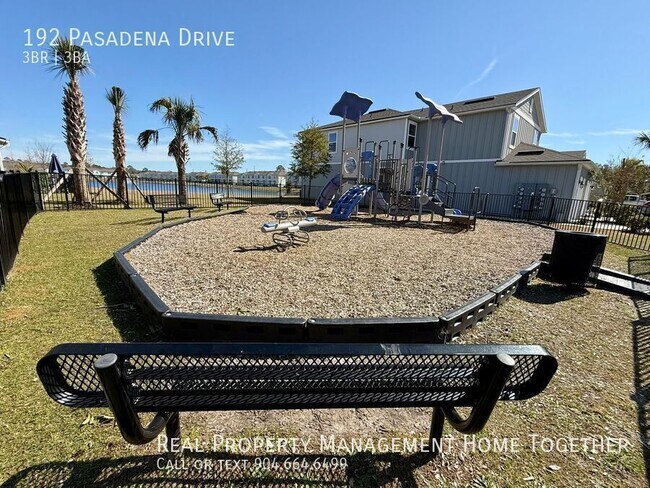 Building Photo - 192 Pasadena Dr