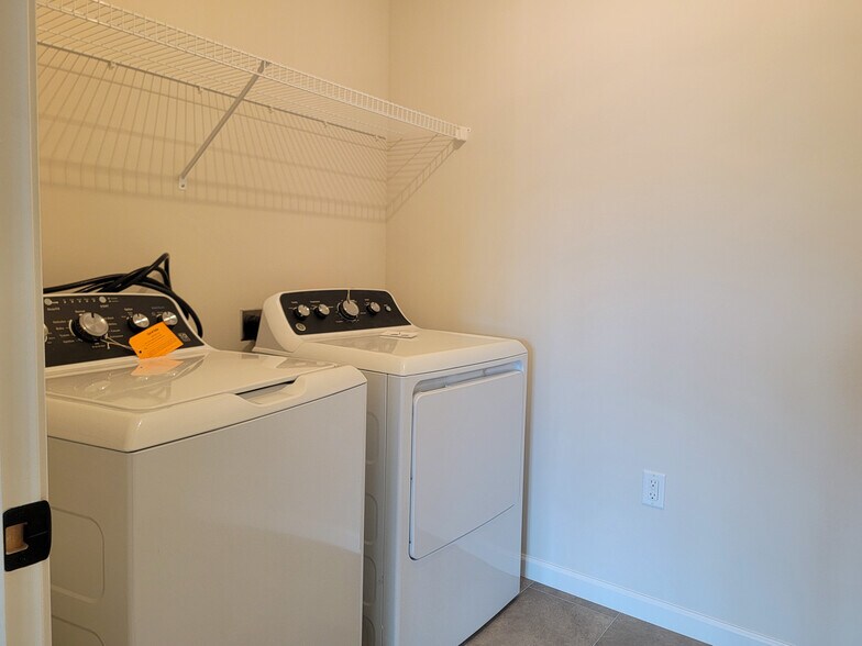 Building Photo - 149 Beech Tree Ct