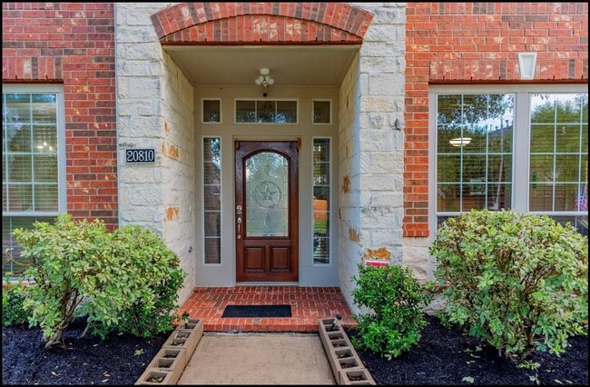 Building Photo - 20810 Avery Cove Ln