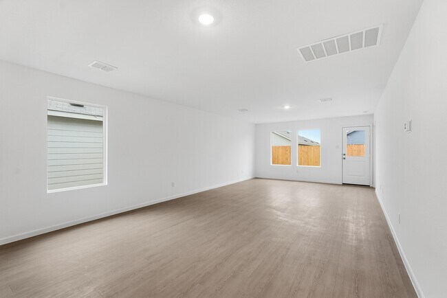 Building Photo - 419 bower dr