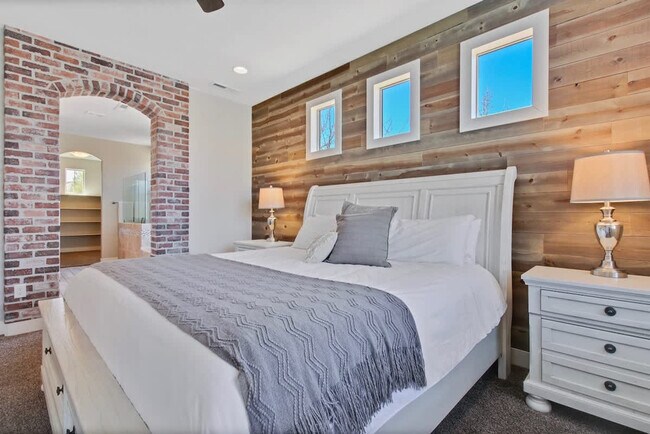 Building Photo - 3364 W 2490 S