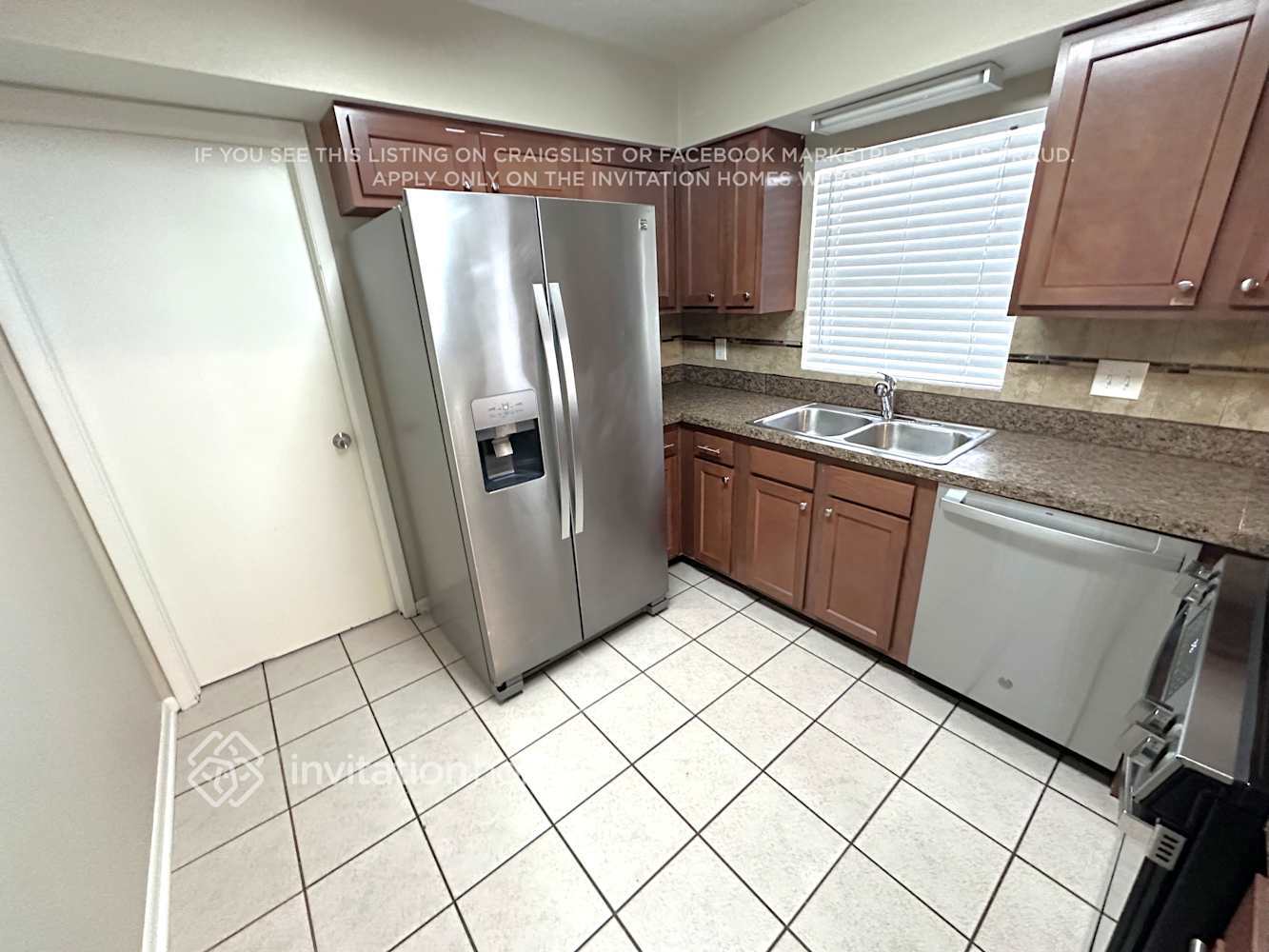 Building Photo - 3308 Countryside St