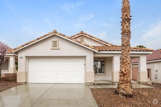 Building Photo - 8016 W Shady Glen Ave