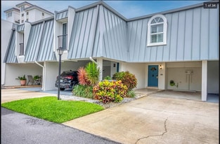 Building Photo - 382 Golfview Rd