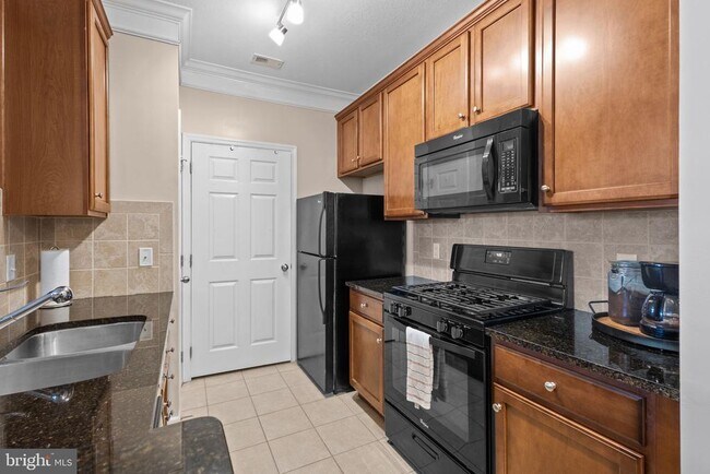 Building Photo - 508 Sunset View Terrace SE