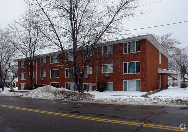 Building Photo - Linda Ann Apartments