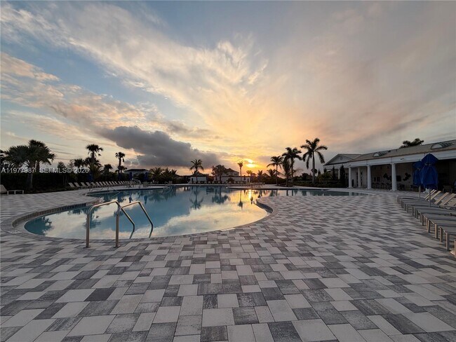 Building Photo - 12422 Rimini Wy