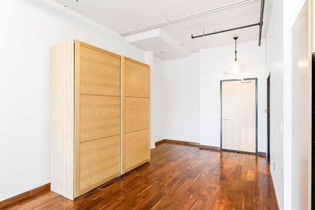 Building Photo - Available NOW!! Avenue Lofts Studio