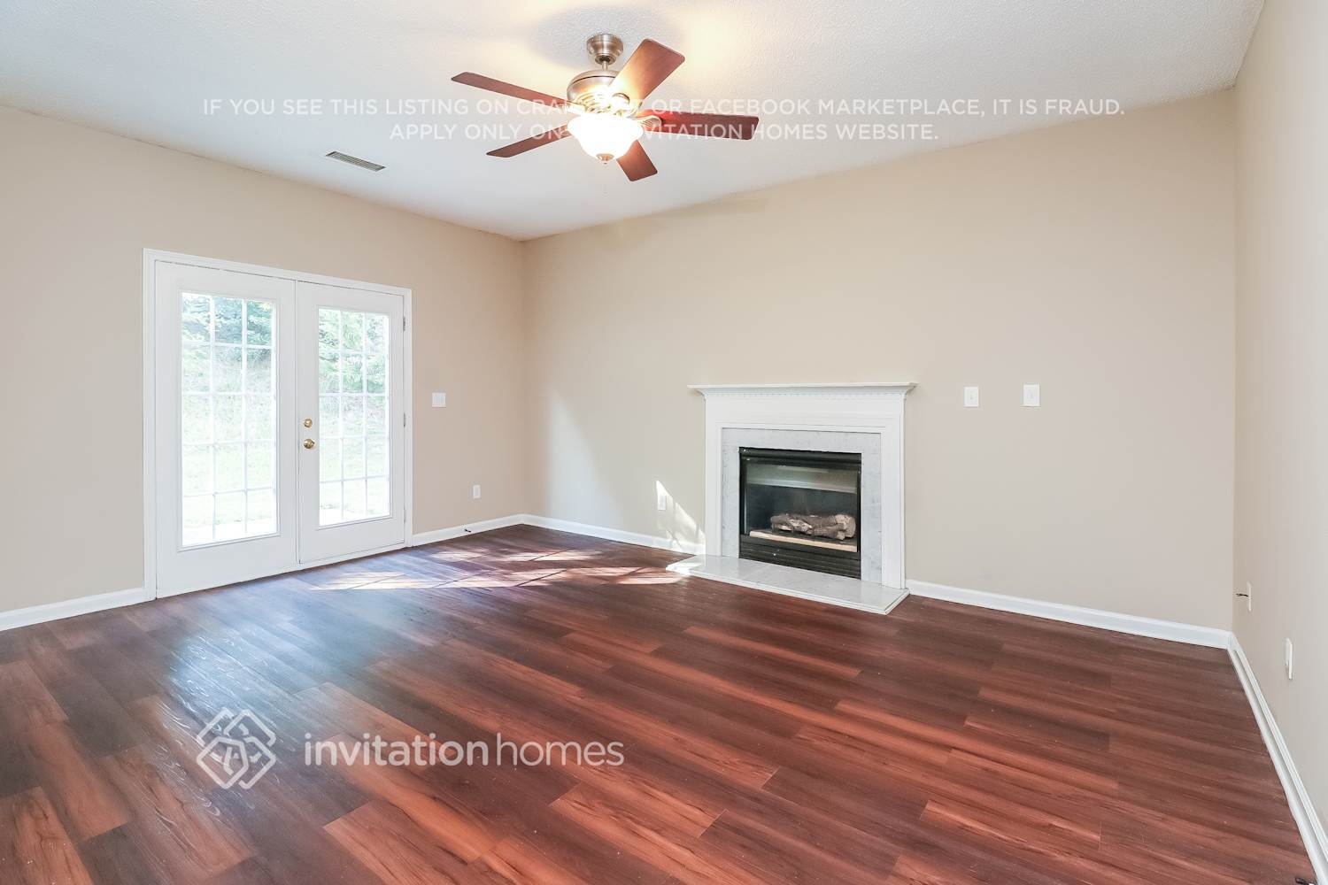 Building Photo - 9809 Dauphine Dr