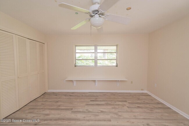 Building Photo - 508 Poinsettia Rd