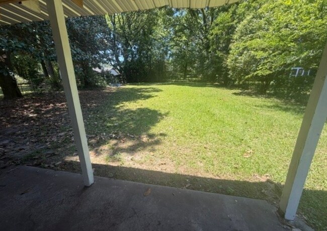 Building Photo - 217 Townsend Dr