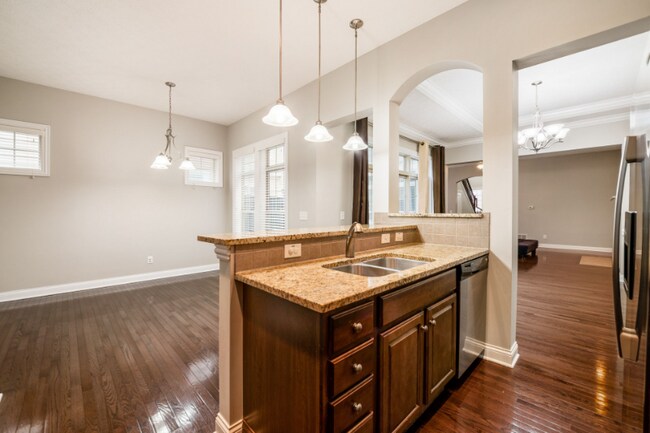 Building Photo - 4184 Hobbs Landing Dr W