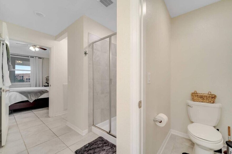 Building Photo - 4721 Clock Tower Dr