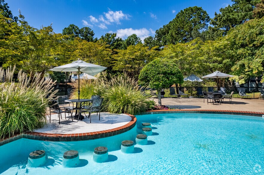 East Ponce Village 1310 Woodbend Dr Stone Mountain GA 30083