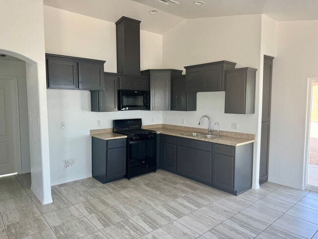 Building Photo - Almost New Home with three bedroom and two bath.