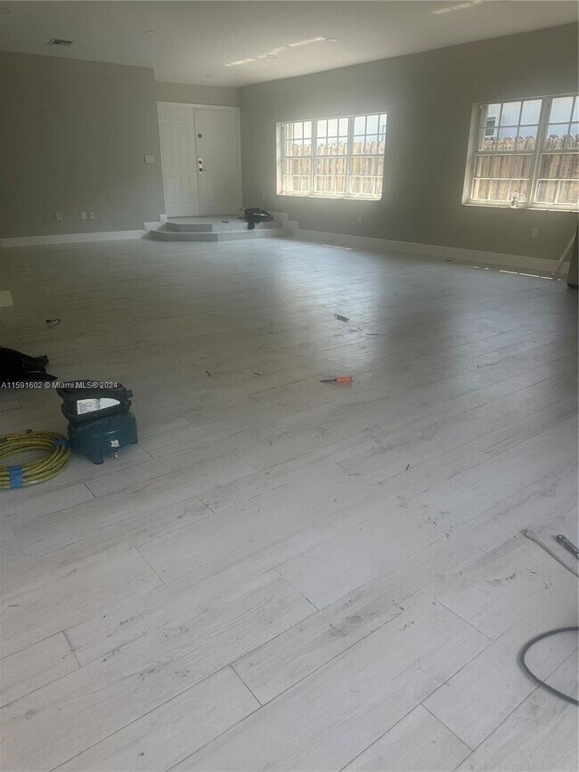 Building Photo - 12157 Natalies Cove Rd