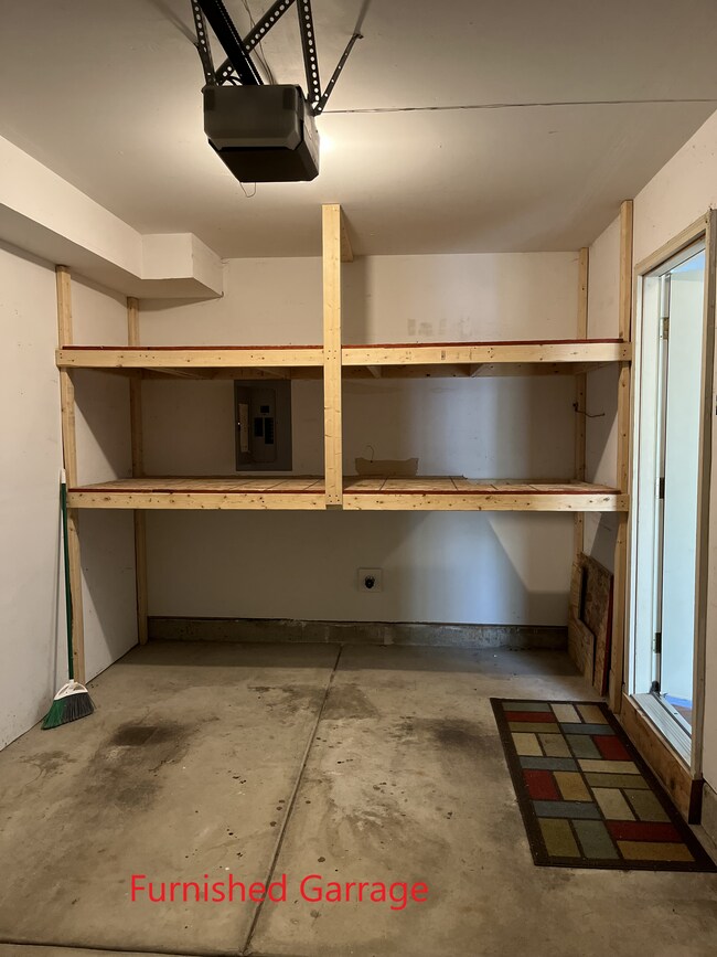 Building Photo - 180 Port Royal Cir