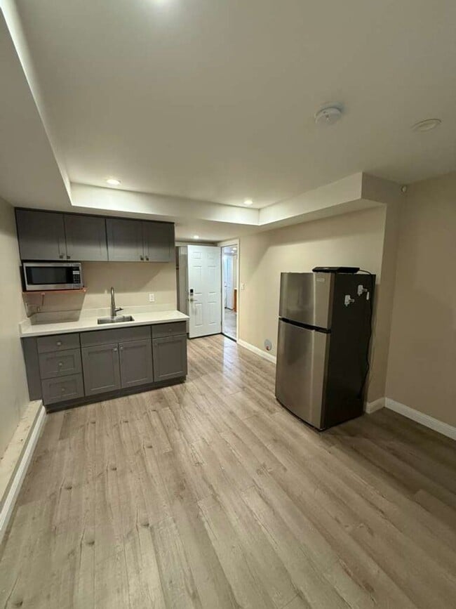 Building Photo - 349 Monticello St