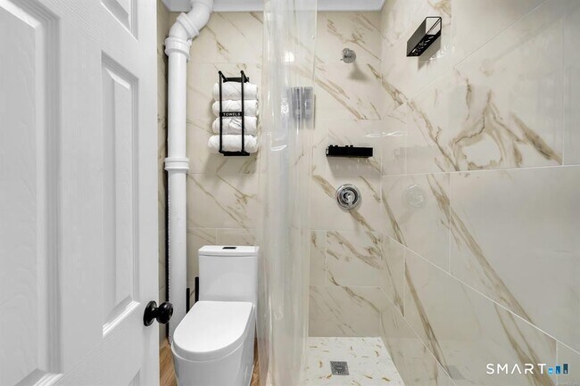 Building Photo - 500 Plank Rd