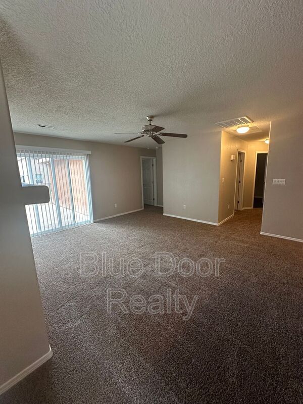 Building Photo - 8023 Sierra Altos Pl NW