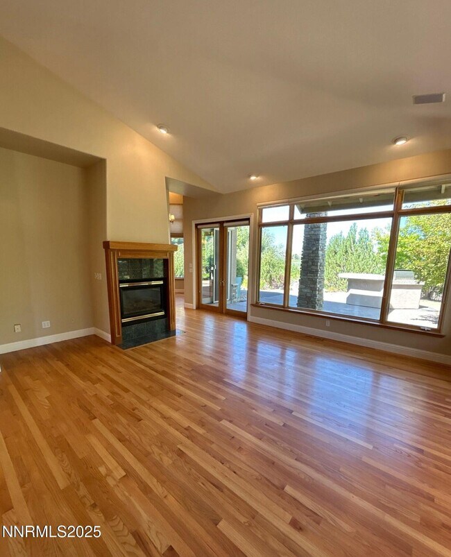 Building Photo - 6785 Eagle Wing Cir