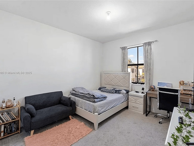 Building Photo - 11962 SW 247th Ter