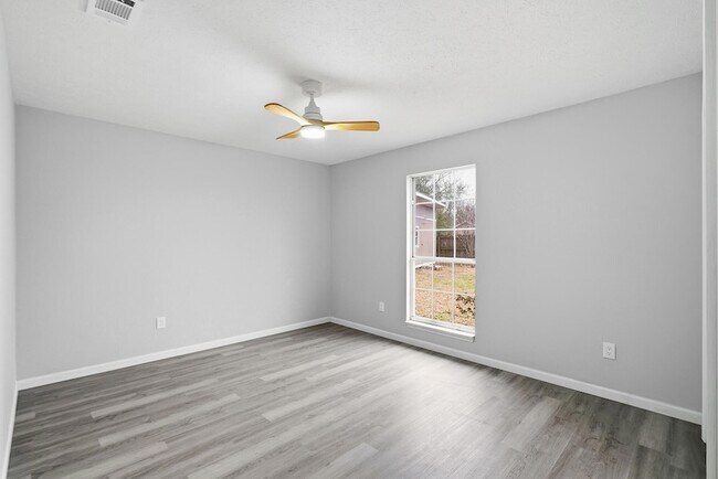 Building Photo - 1434 Santa Anita Dr
