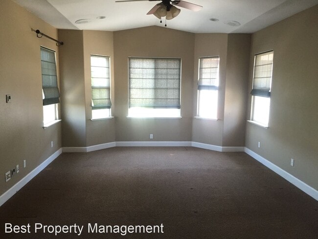 Building Photo - 5 br, 4 bath House - 337 Foothill Drive