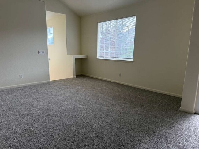 Building Photo - 22675 E Ontario Dr