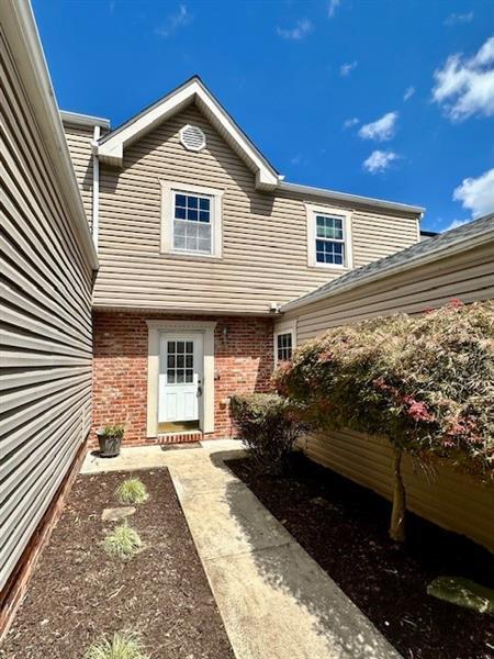 Building Photo - 107 Villa Dr