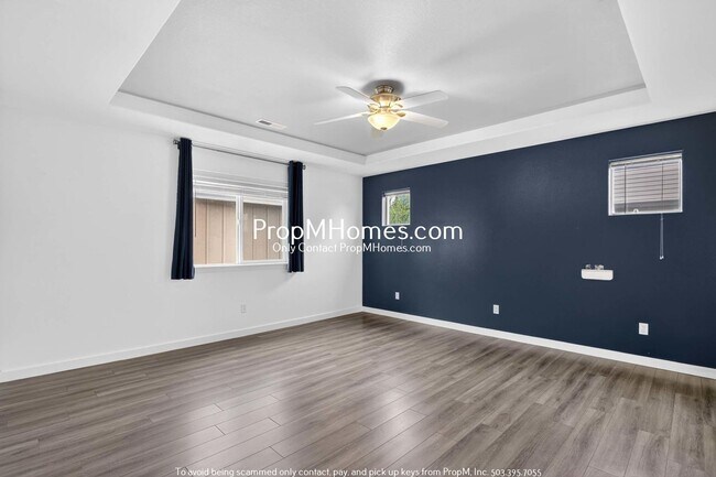 Building Photo - Gorgeous Updated Home in Witch Hazel!